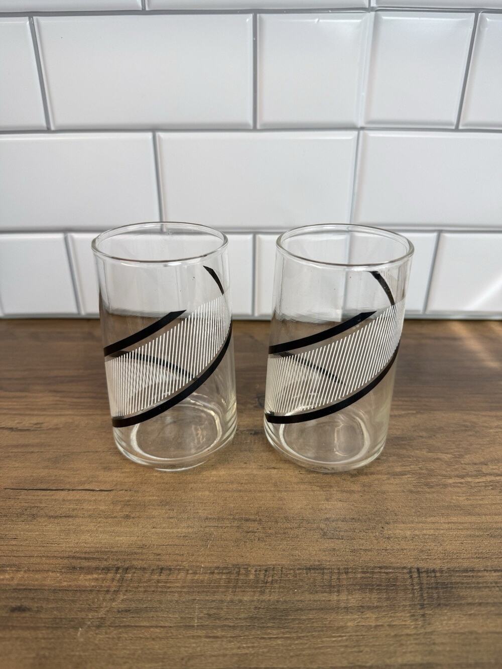 Vintage Georges Briard Crisa Highball Glasses Black White Swirl MCM Set of 2